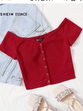 Red Ribbed Off Shoulder Snap Button Crop Top Women’s Medium